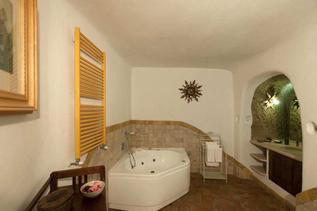 Hotel La Casa Degli Archi Pitigliano Exterior foto